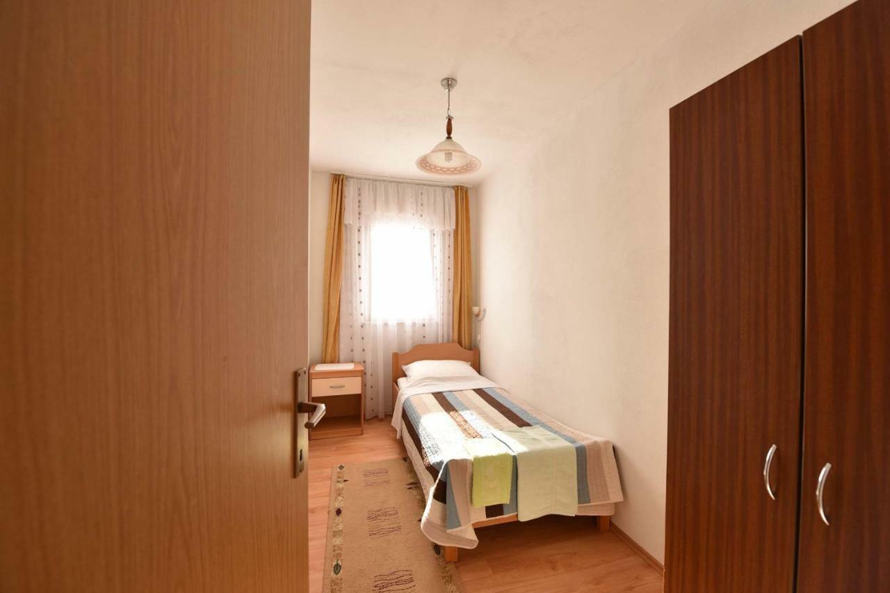 Apartmani Marko Gdinj Ngoại thất bức ảnh